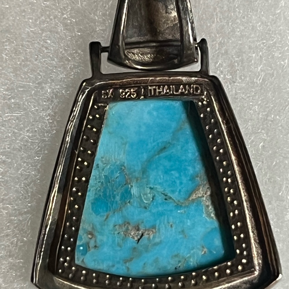 Beautiful Vintage Turquoise and Red Stone Pendant - Picture 4 of 6
